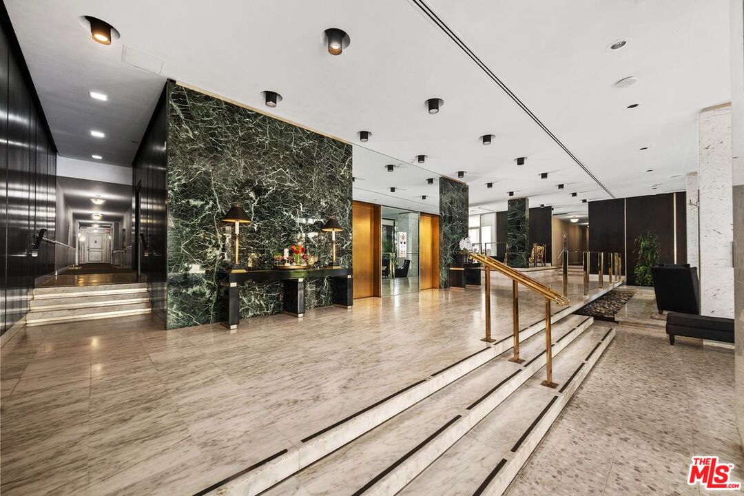 MLS #25510577 image #23