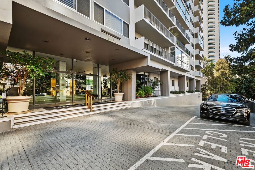 MLS #25510577 image #27