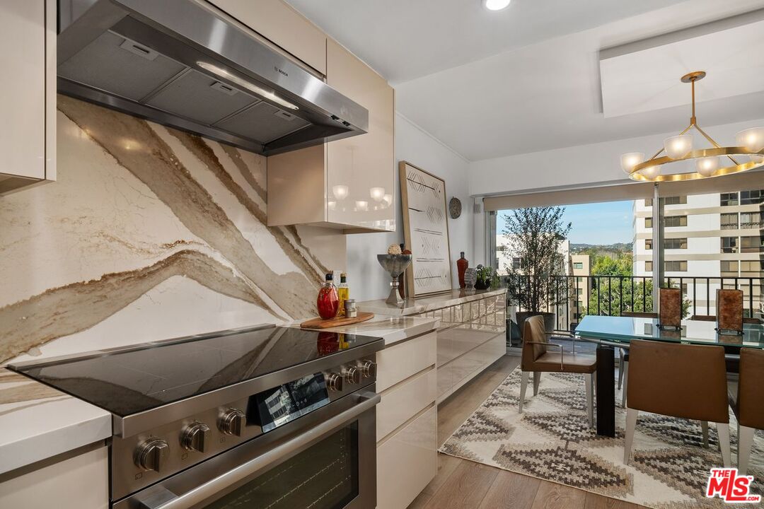 MLS #25510577 image #2