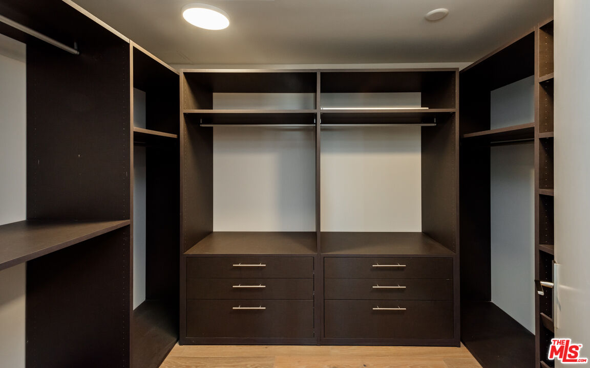 MLS #25511035 image #20