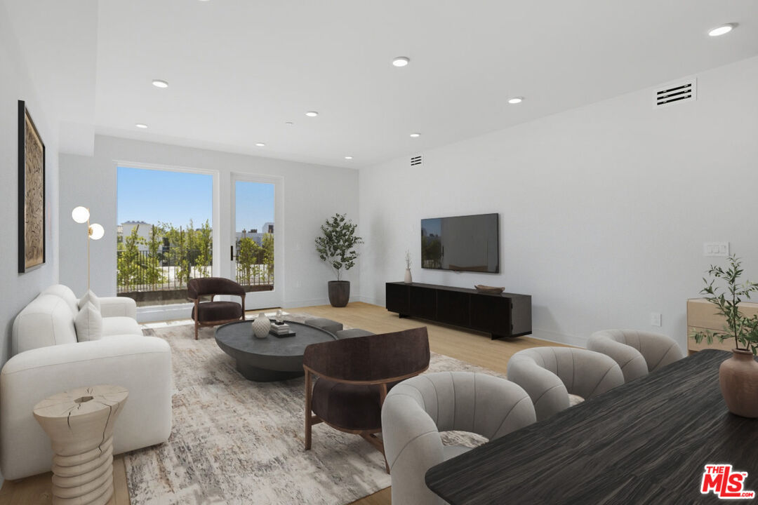 MLS #25511051 image #2