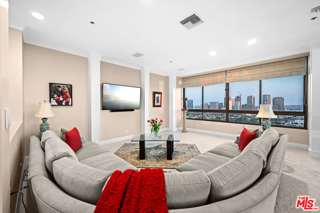 MLS #25511091 image #6