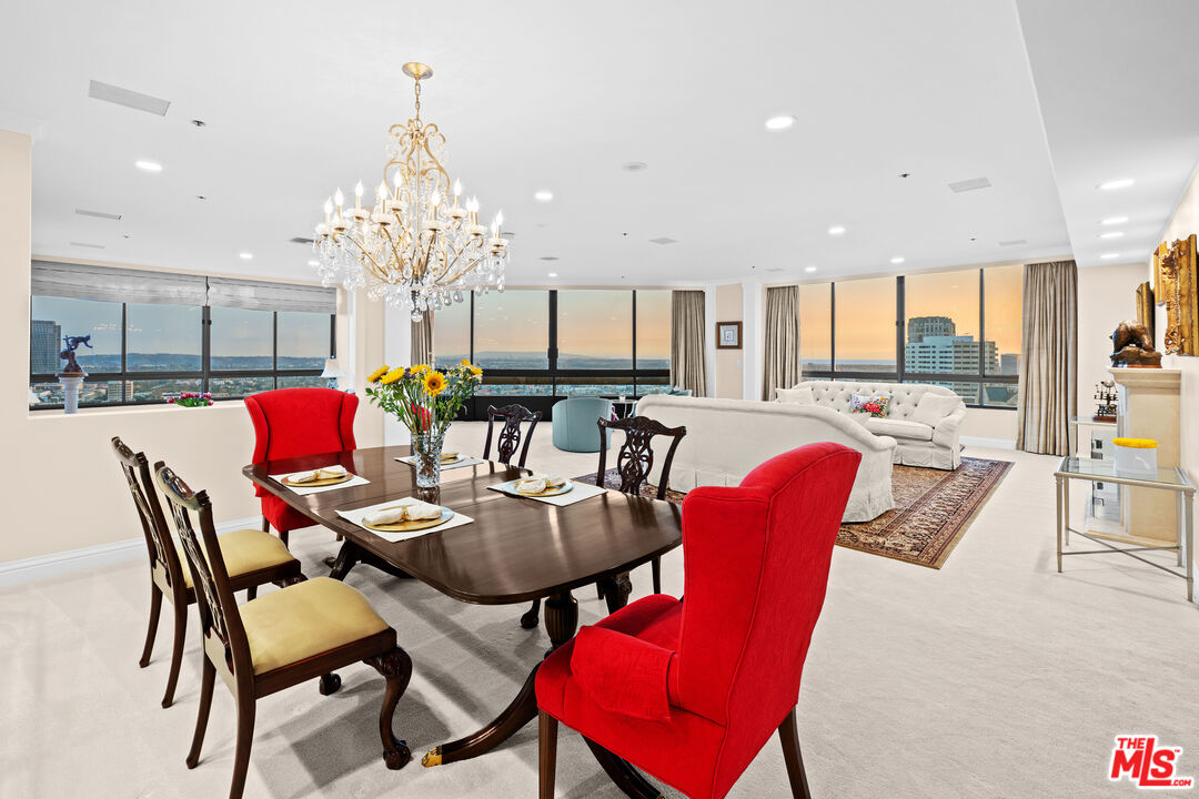 MLS #25511091 image #0