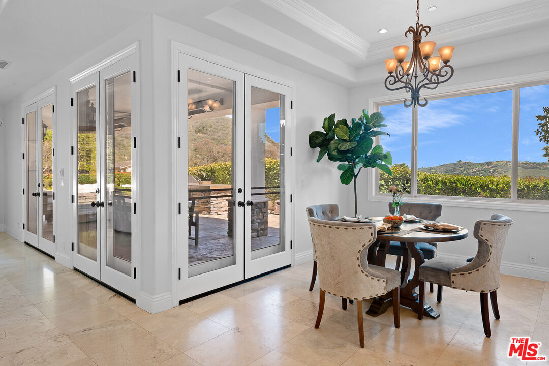 MLS #25511459 image #19