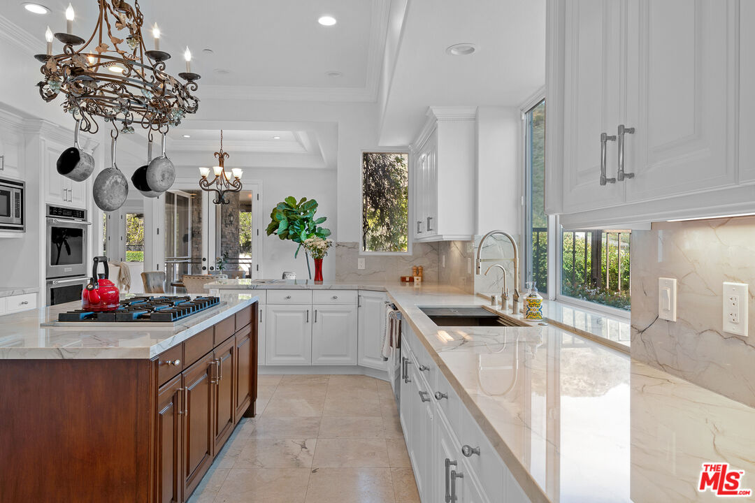 MLS #25511459 image #26