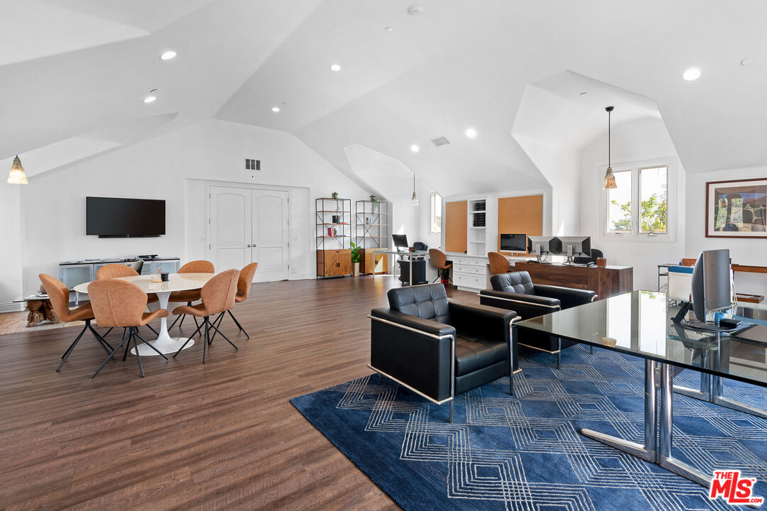 MLS #25511459 image #36