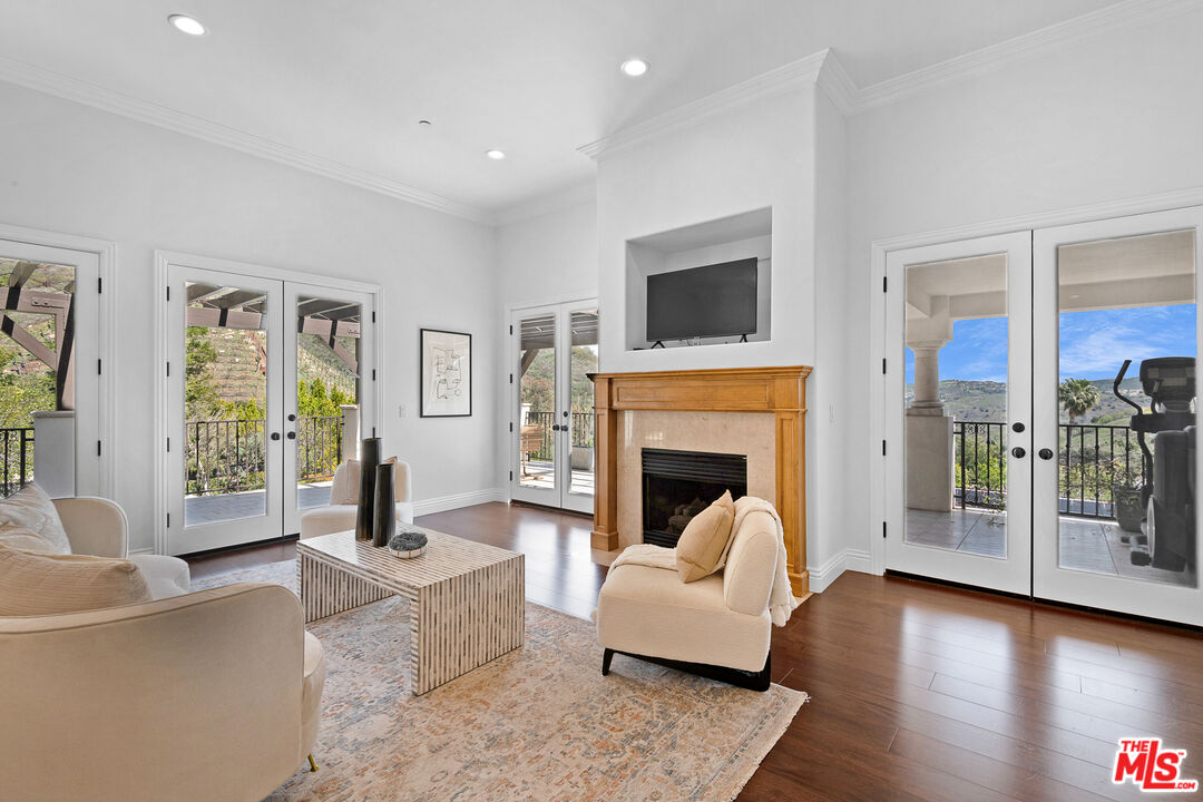 MLS #25511459 image #45