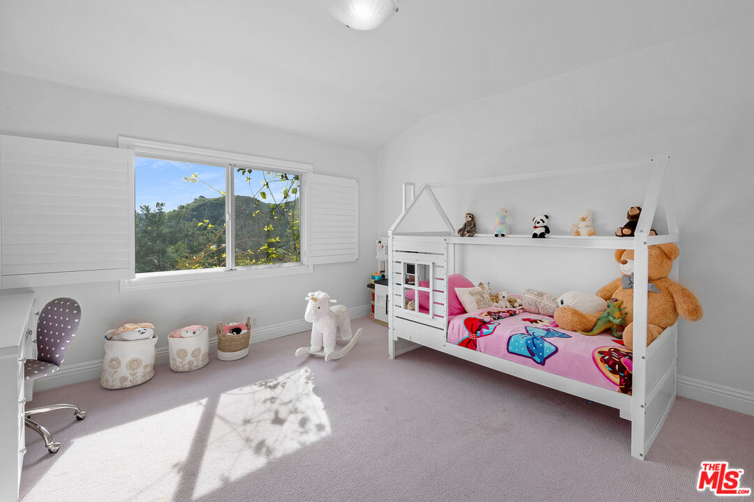 MLS #25511459 image #54