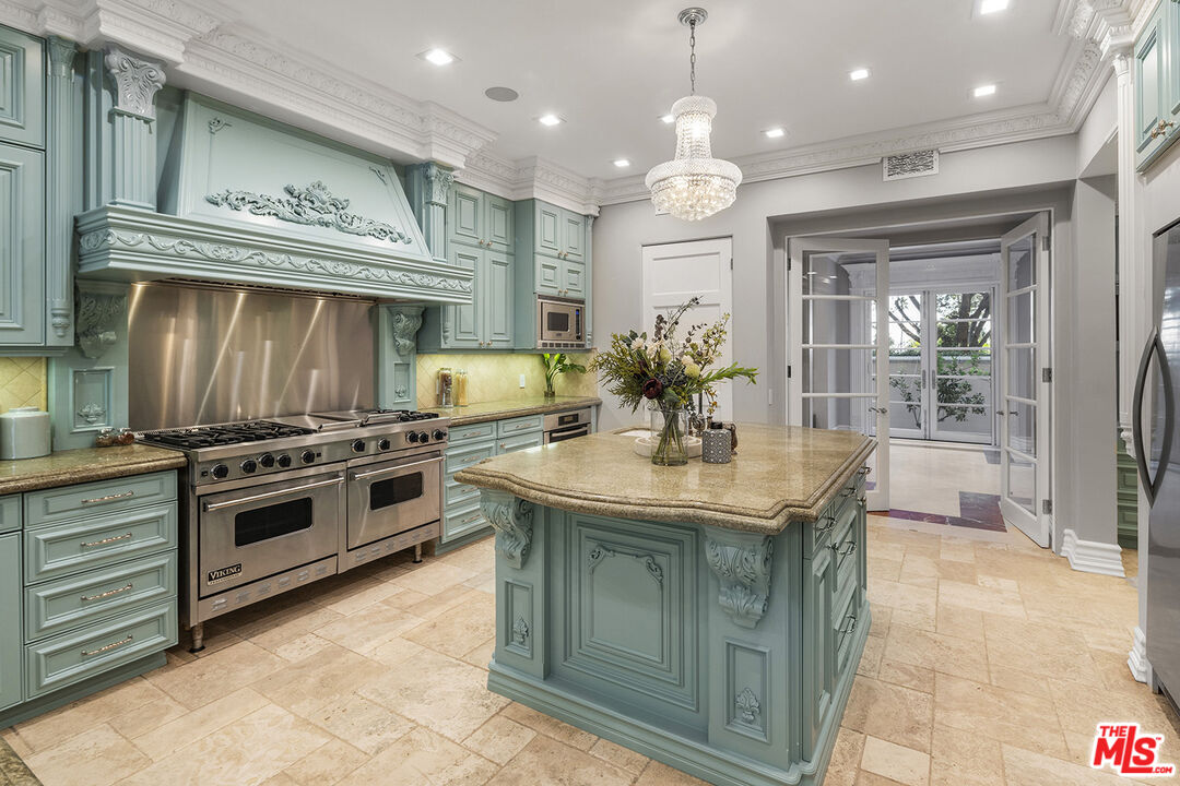 MLS #25511467 image #18