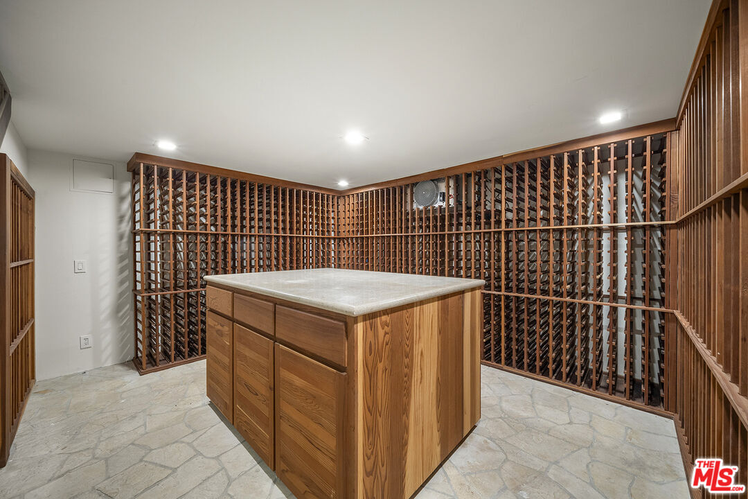 MLS #25511467 image #20