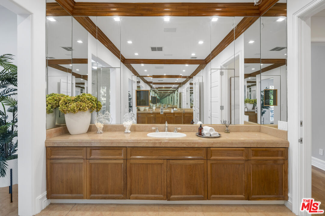 MLS #25511467 image #39