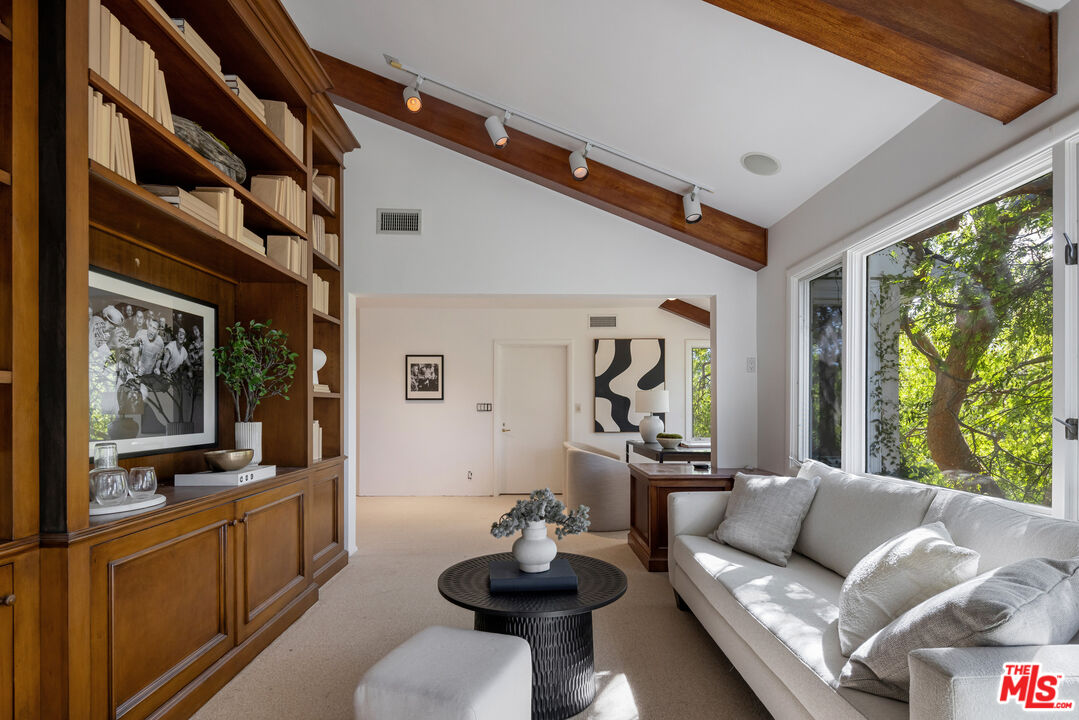 MLS #25511515 image #9