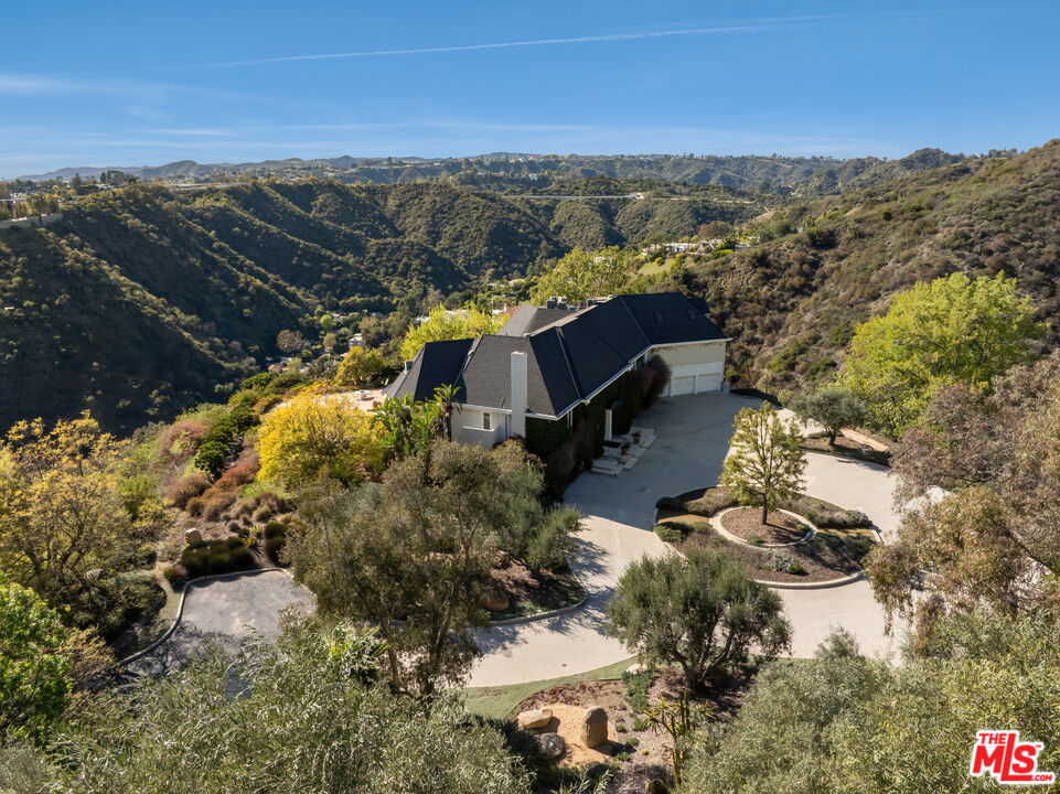 MLS #25511515 image #14