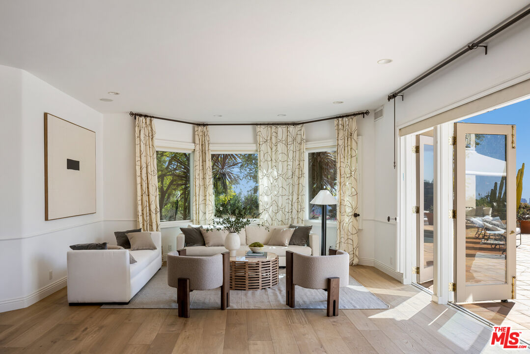 MLS #25511515 image #3