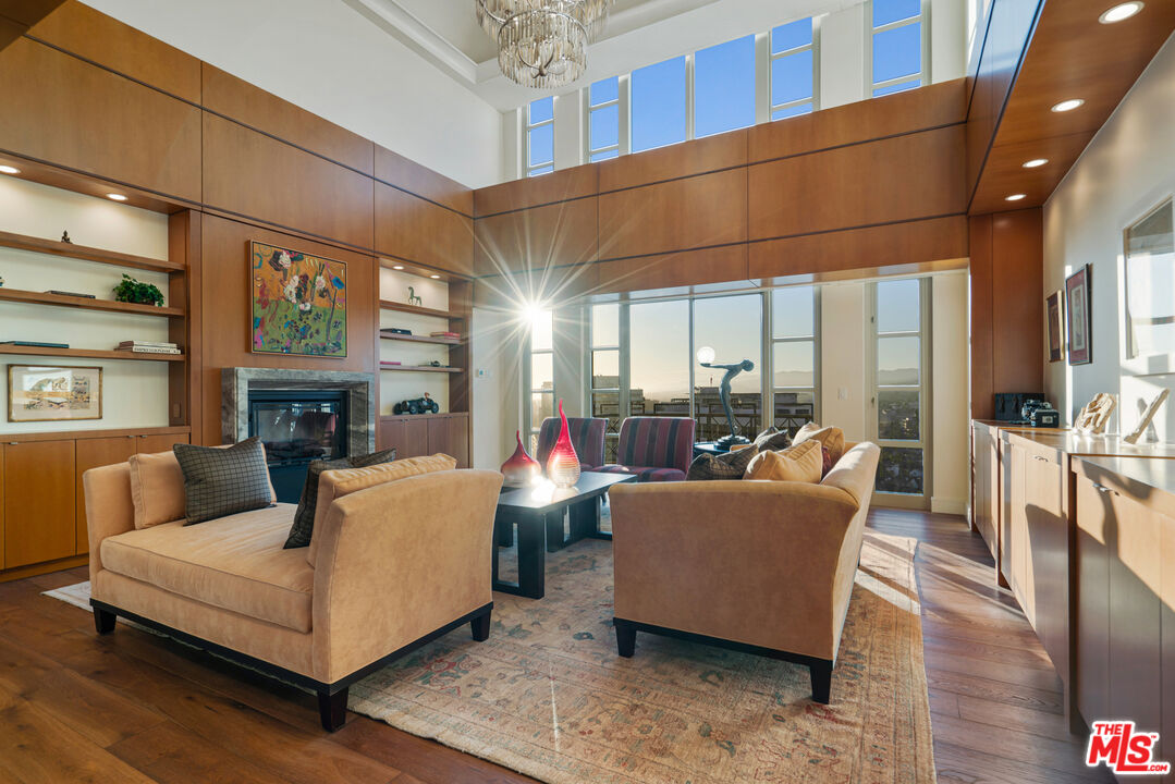 MLS #25511585 image #1