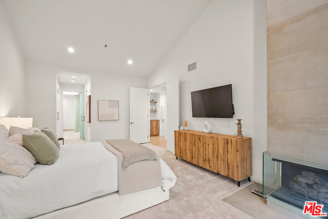 MLS #25511973 image #13