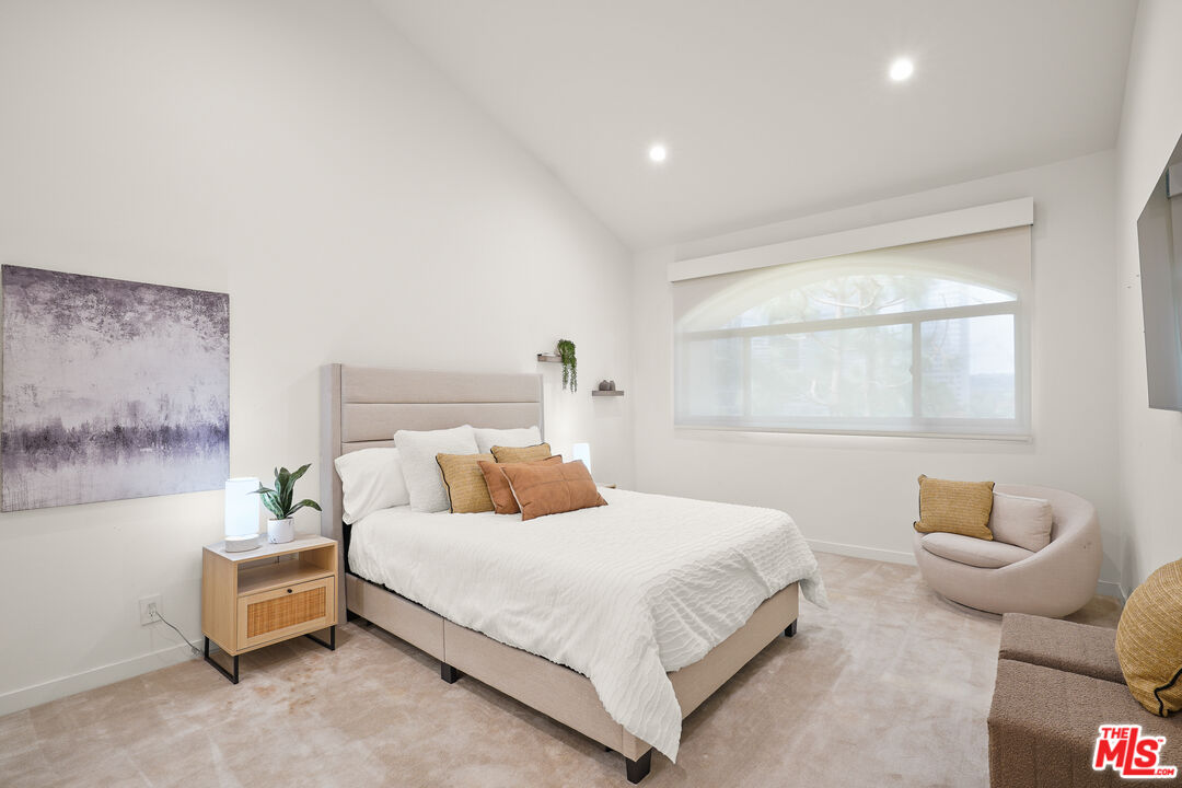 MLS #25511973 image #21