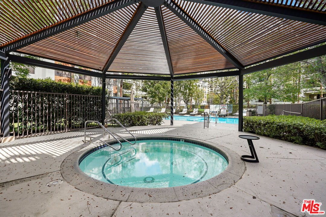 MLS #25511973 image #29