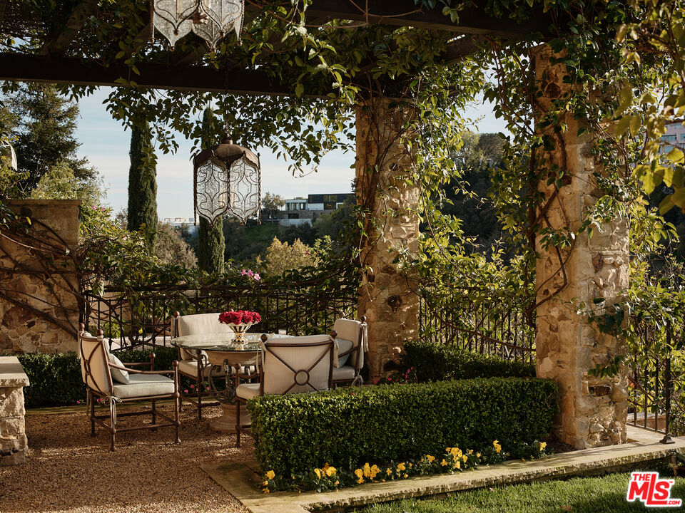 MLS #25511979 image #16