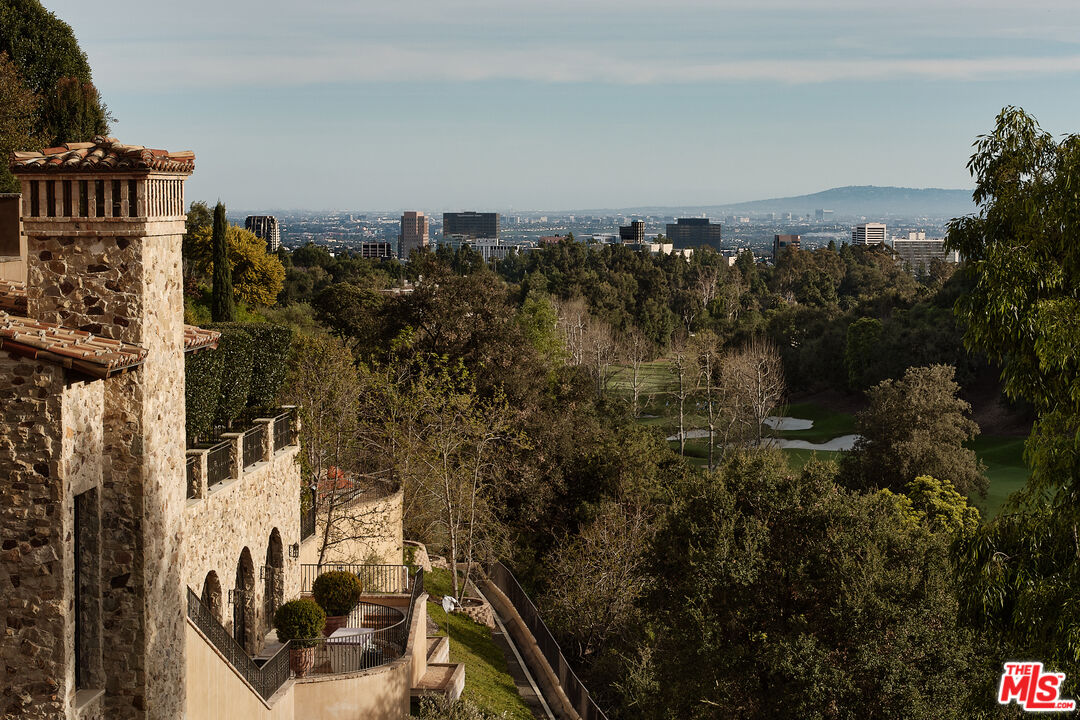 MLS #25511979 image #32