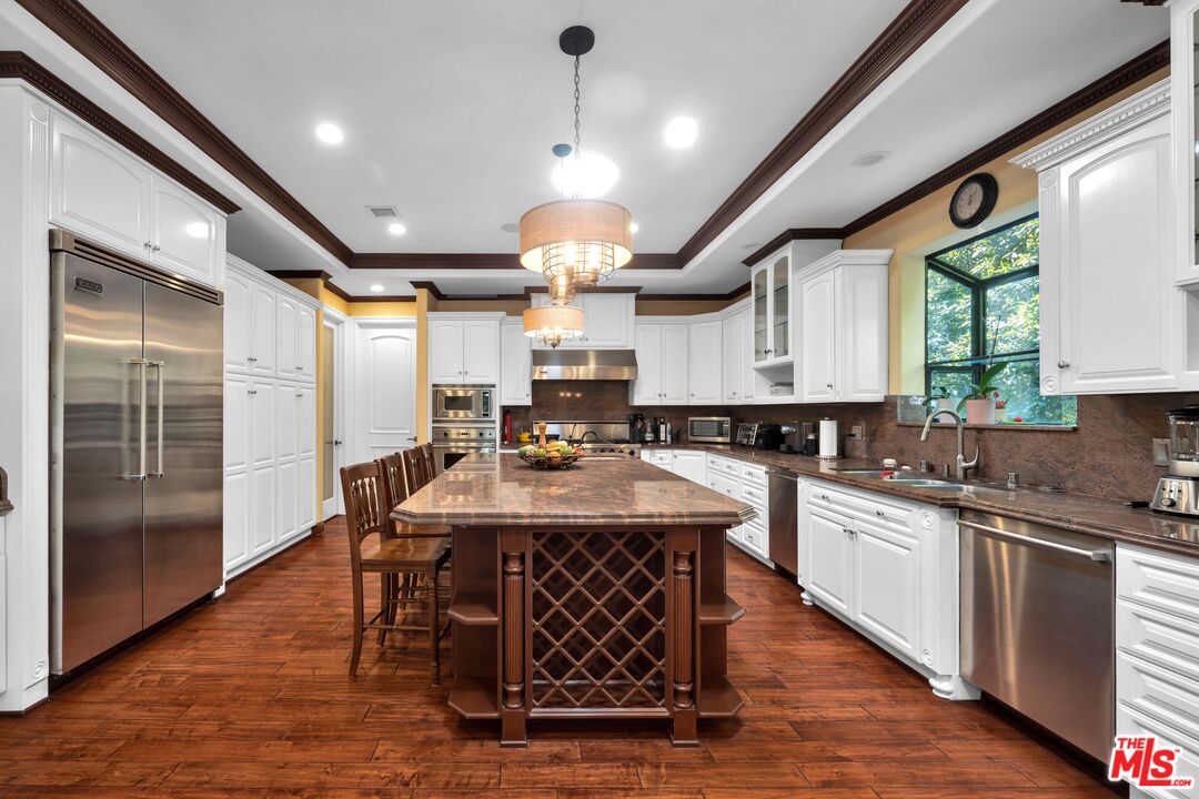 MLS #25512313 image #15