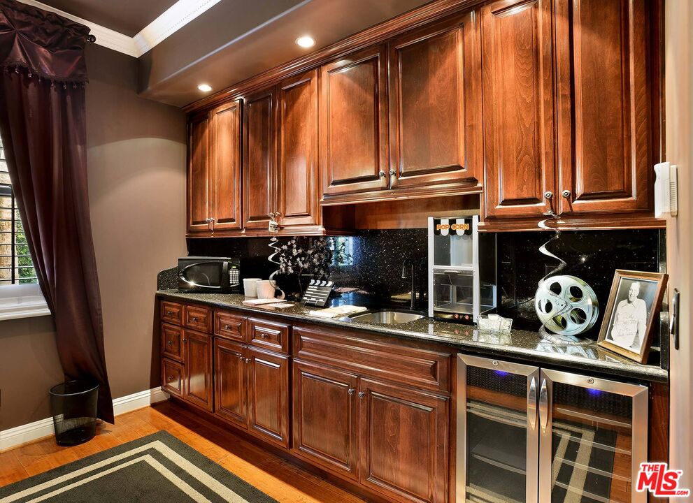 MLS #25512313 image #24