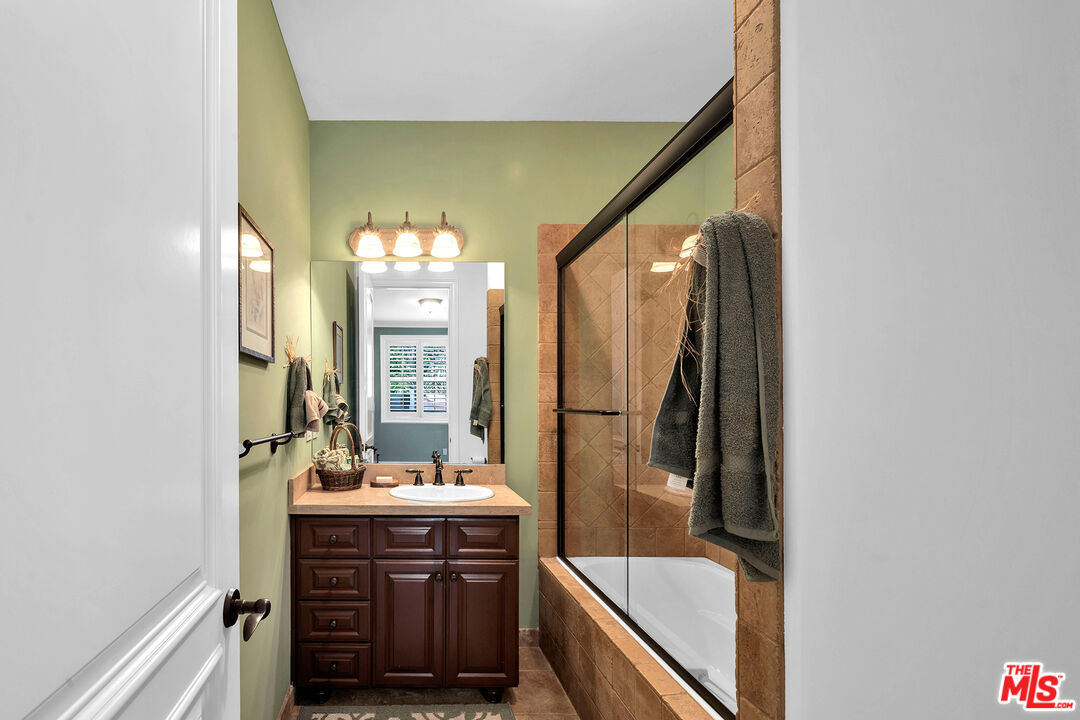 MLS #25512313 image #32