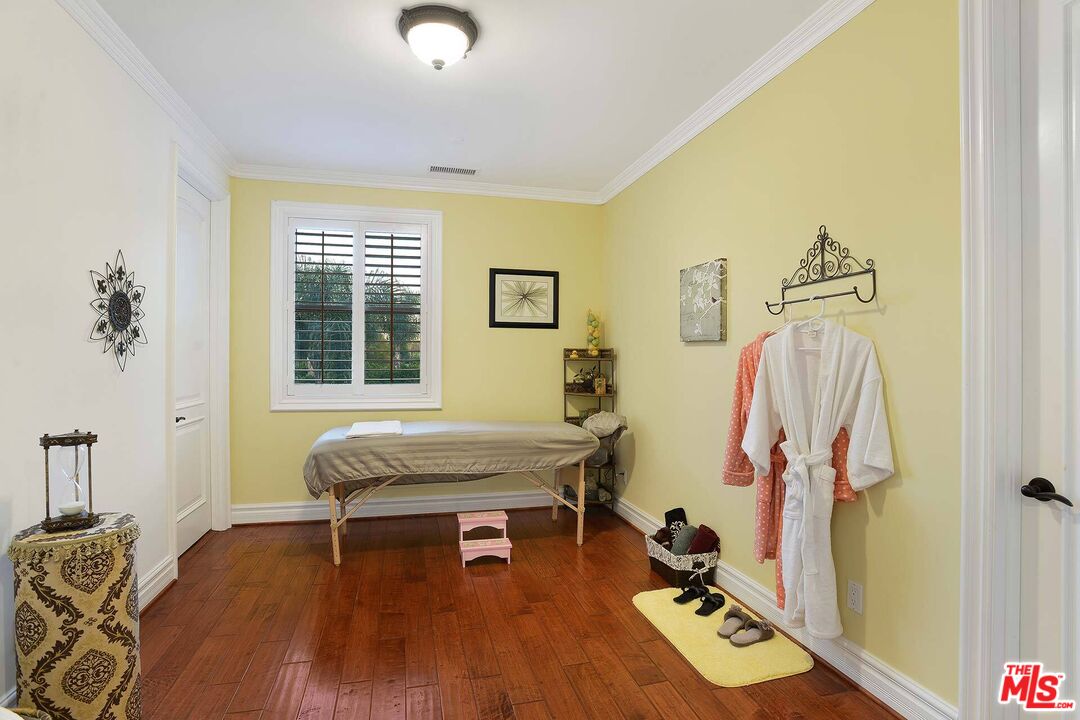 MLS #25512313 image #36