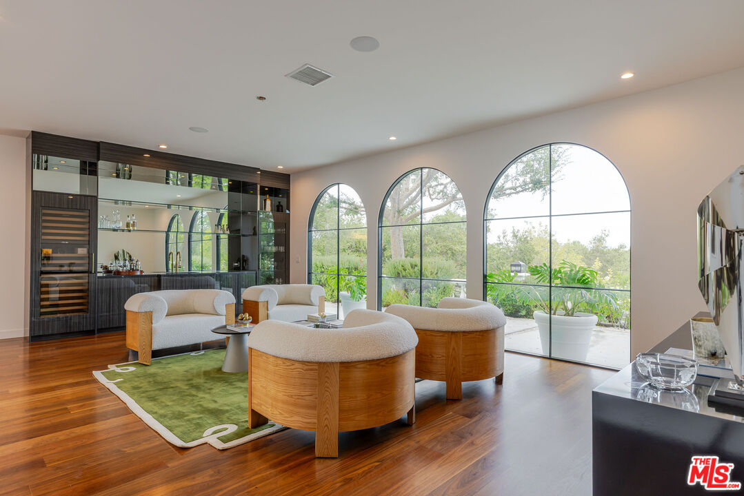 MLS #25512741 image #15