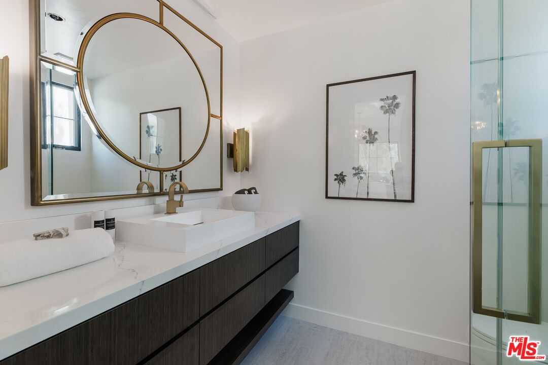 MLS #25512741 image #24