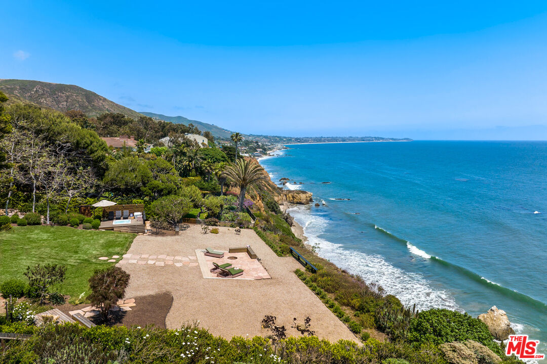 MLS #25512791 image #2