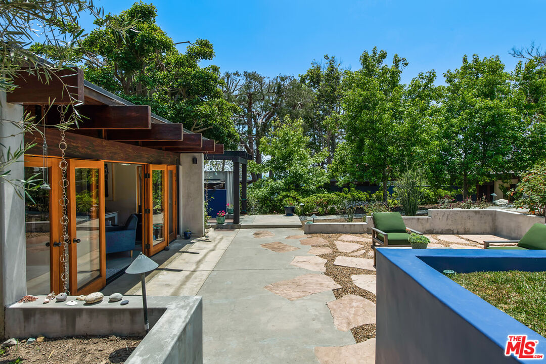 MLS #25512791 image #43