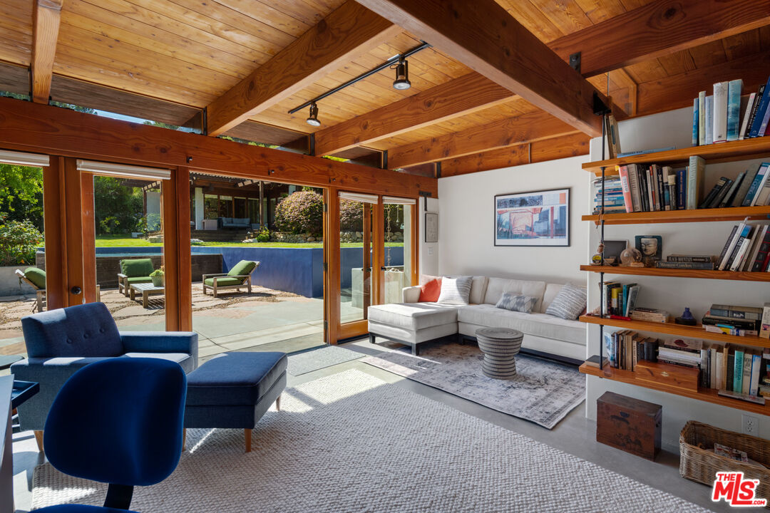 MLS #25512791 image #45