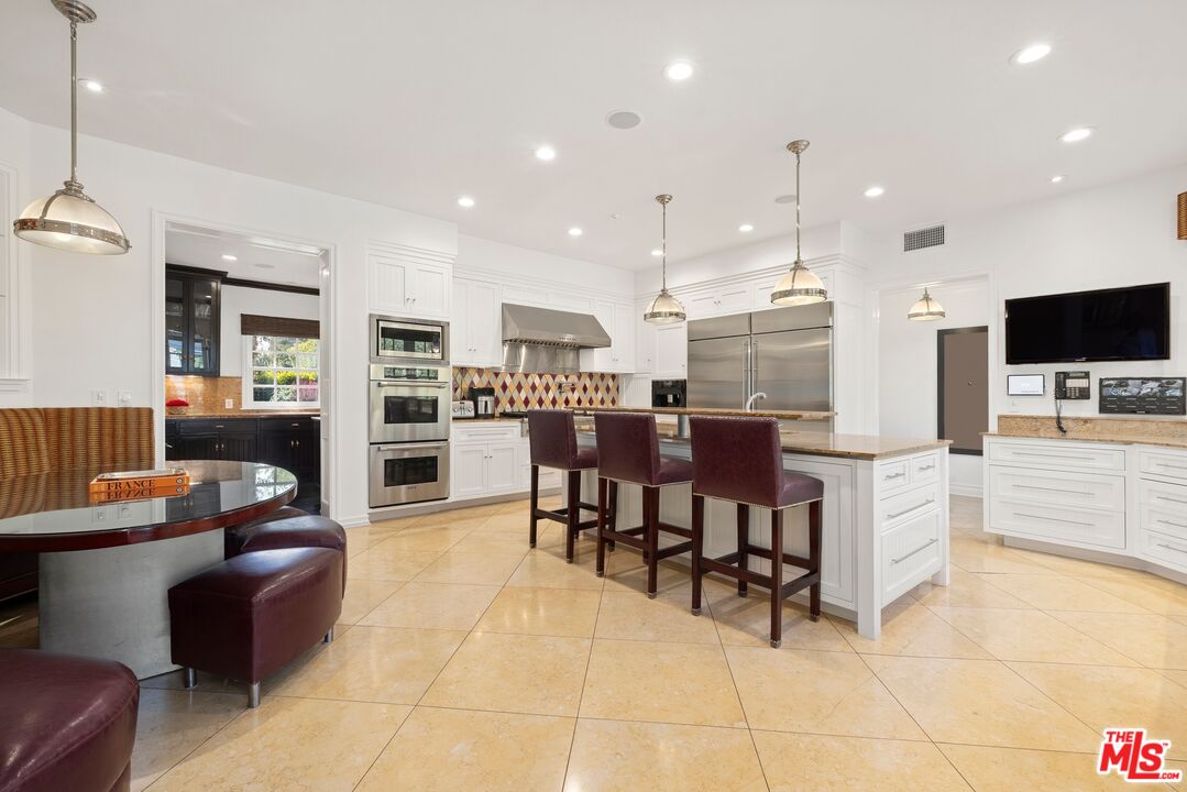 MLS #25512909 image #11