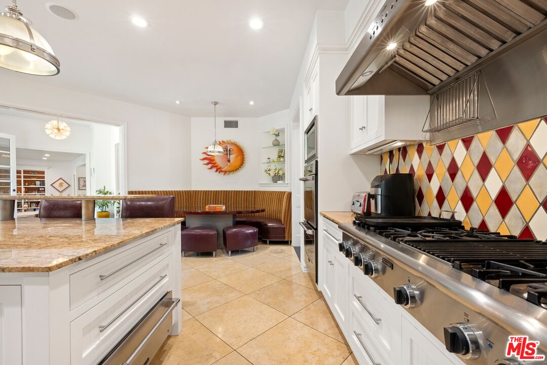 MLS #25512909 image #13