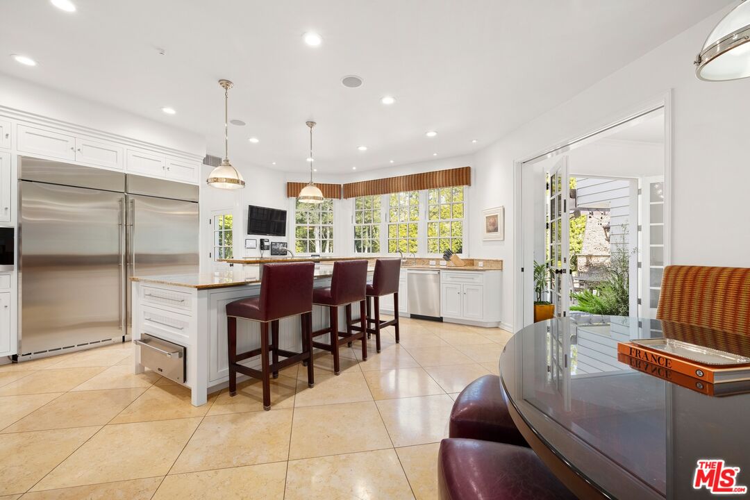 MLS #25512909 image #14