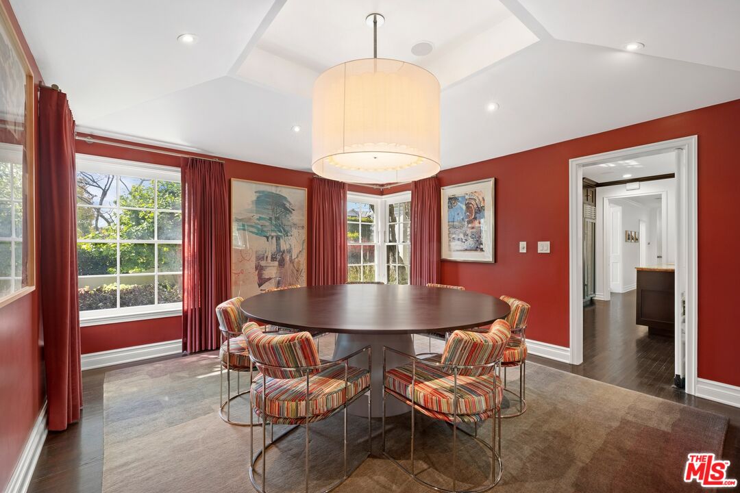 MLS #25512909 image #16