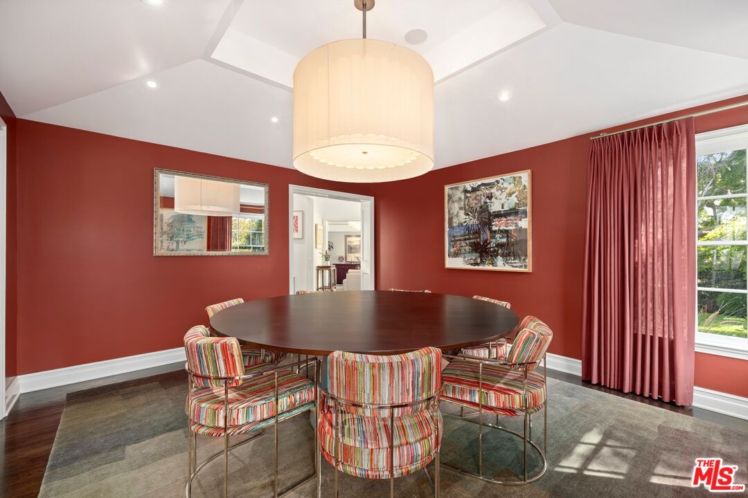 MLS #25512909 image #17