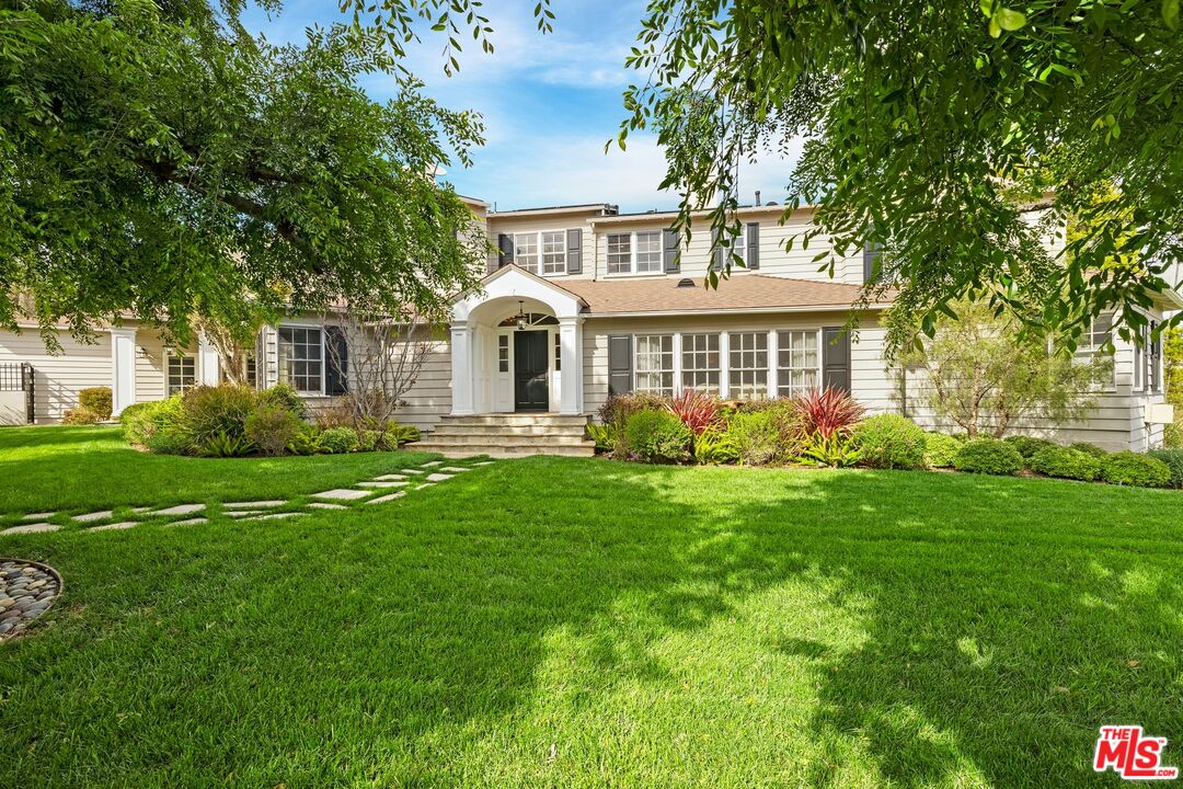 MLS #25512909 image #1