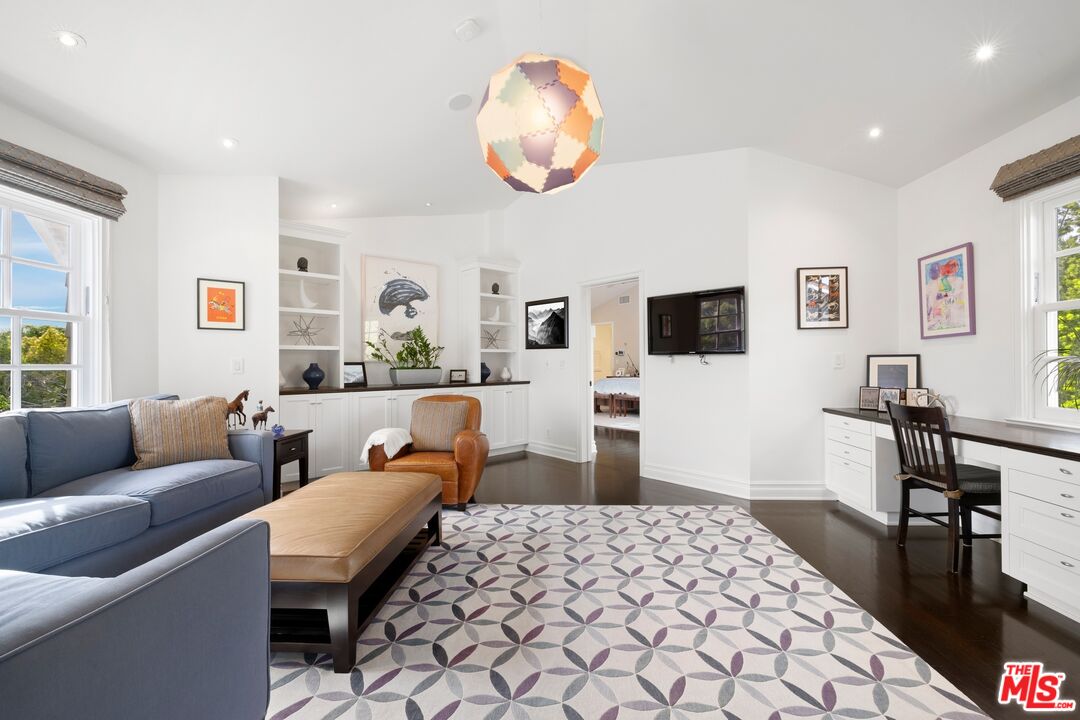 MLS #25512909 image #28