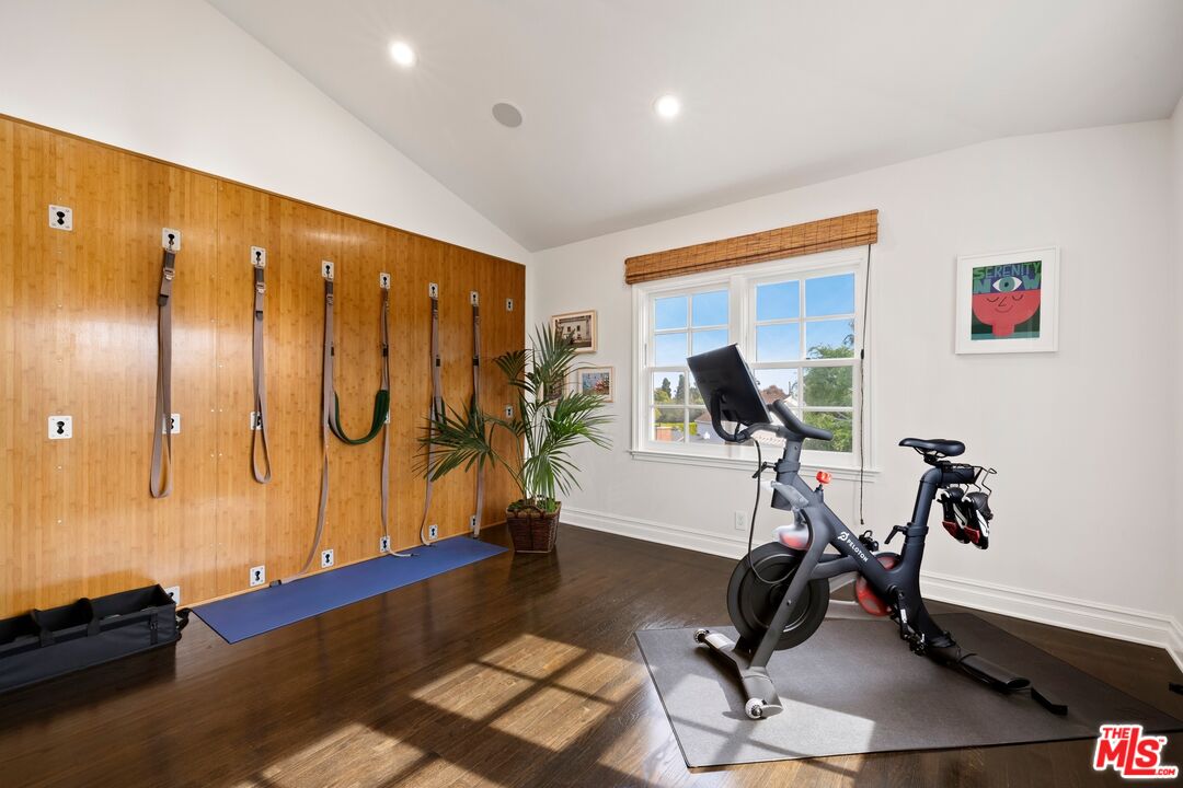 MLS #25512909 image #32