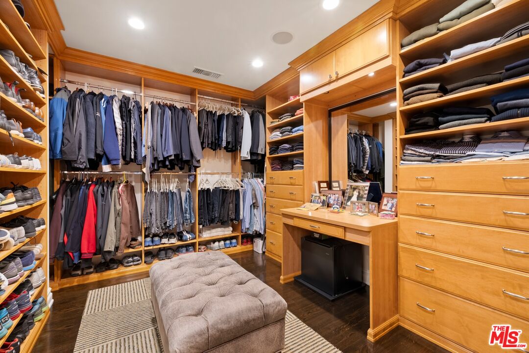 MLS #25512909 image #36