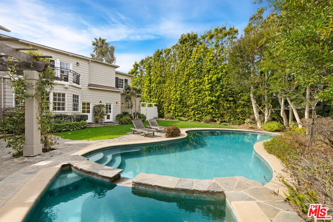 MLS #25512909 image #45