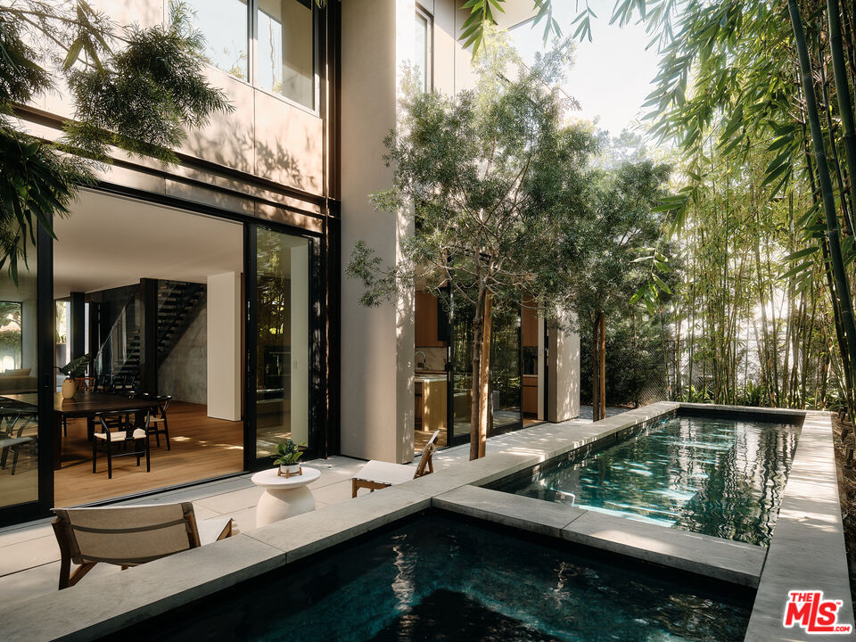 MLS #25513793 image #12