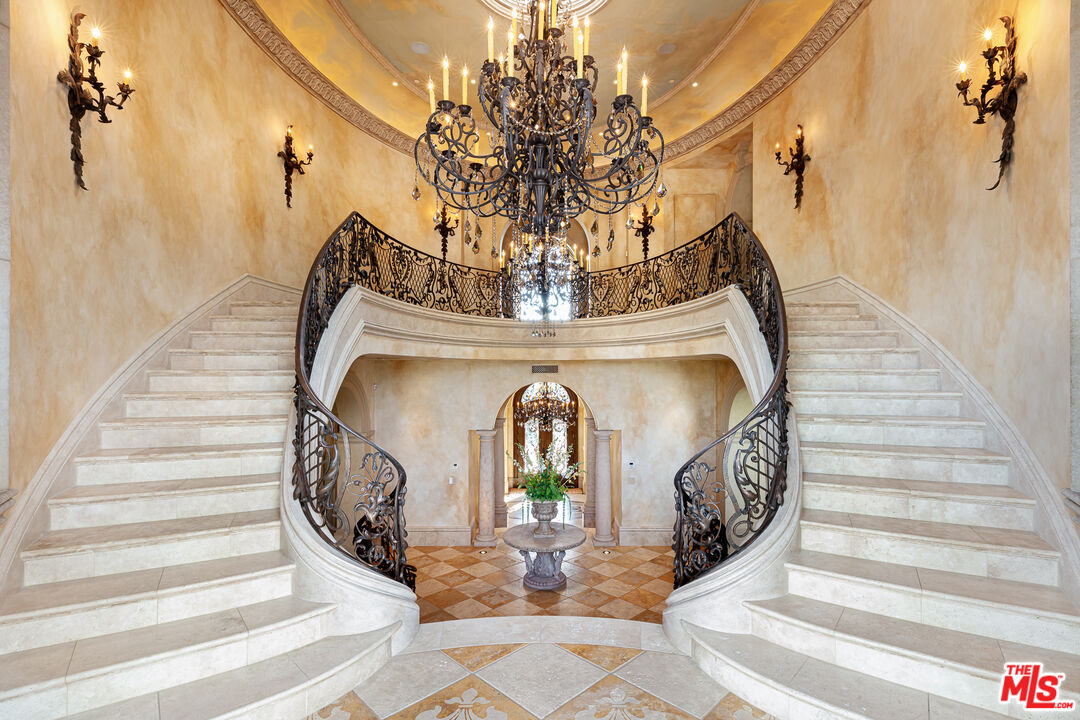 MLS #25514129 image #24