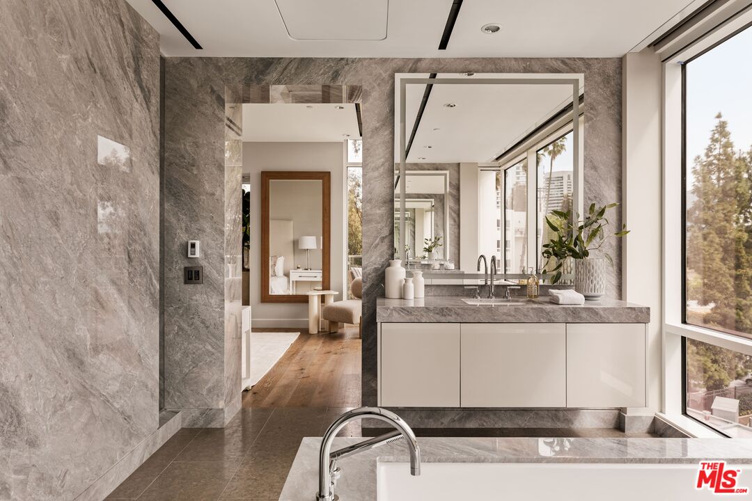 MLS #25514469 image #12