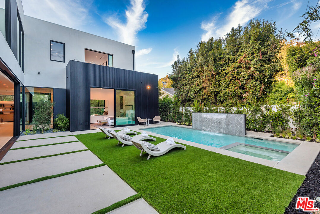 MLS #25515563 image #26