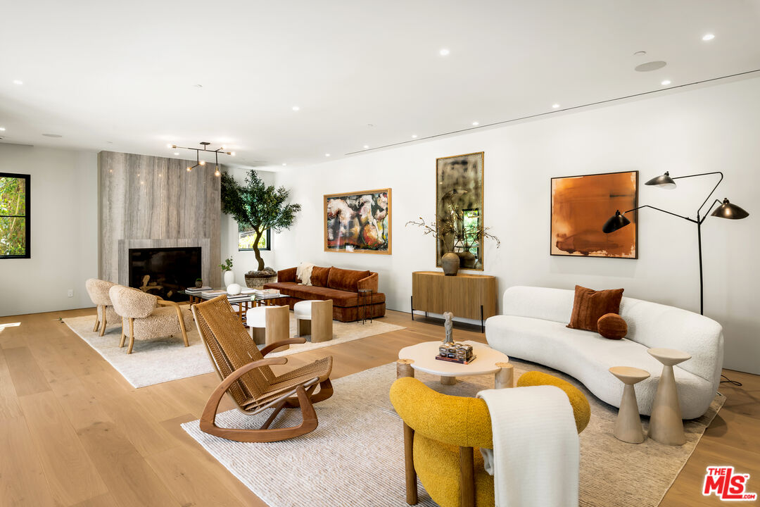 MLS #25515623 image #12