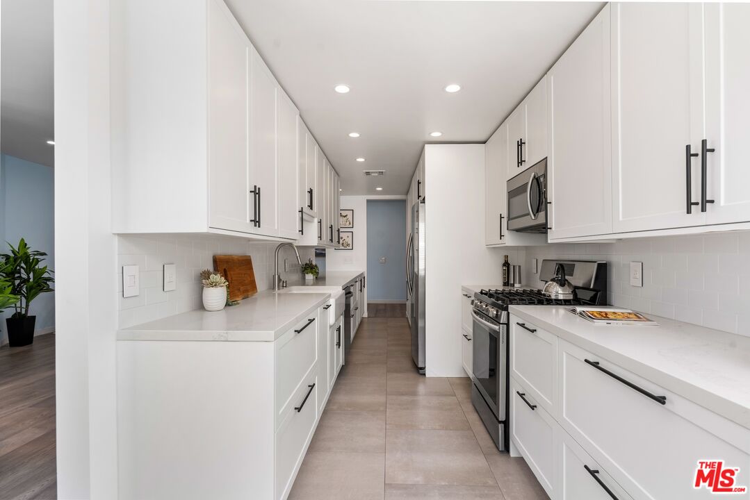 MLS #25515691 image #10