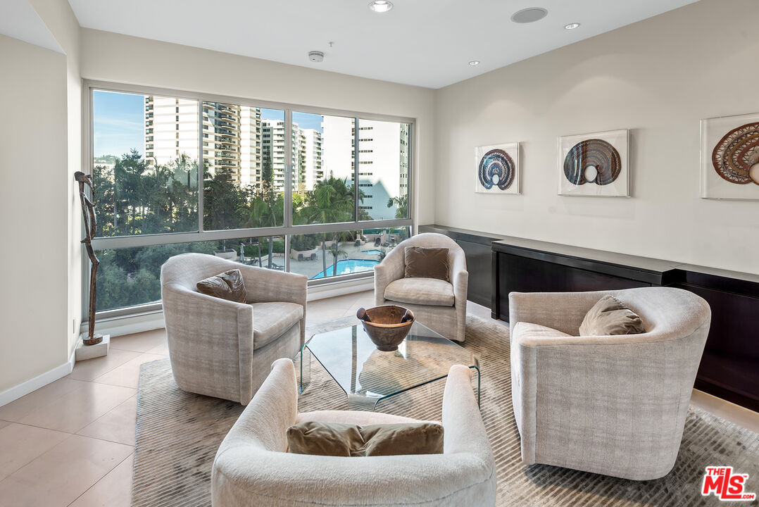 MLS #25515693 image #14